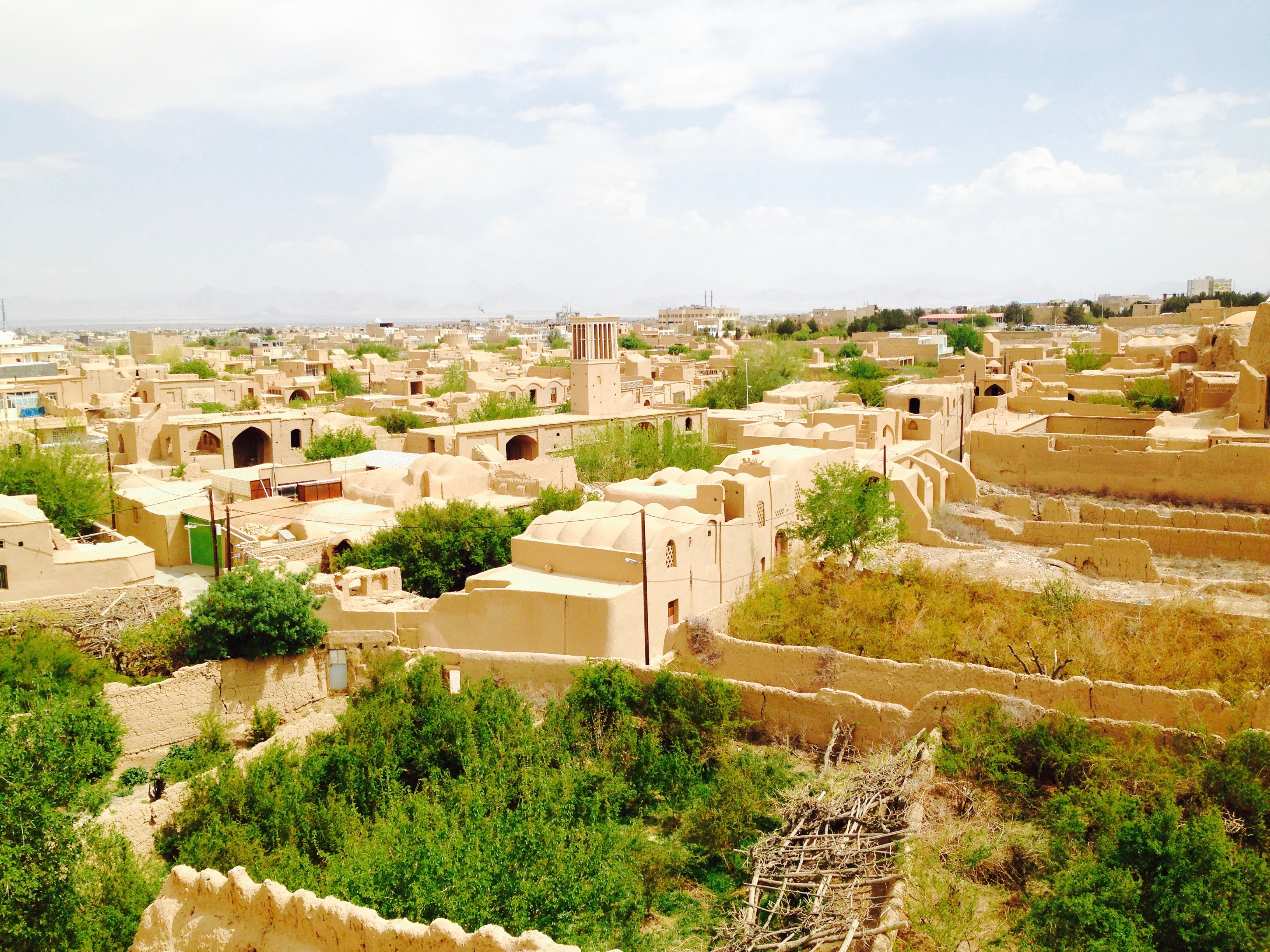 طراحی اپلیکیشن در میبد